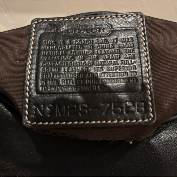 Coach Black Leather Bag w/out buckle. Used only couple of times - Picture 4 of 6